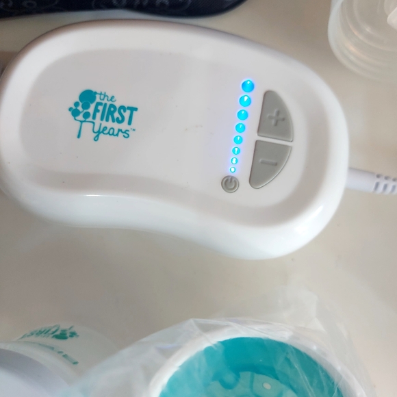 First Year Double Electric pump - Picture 9 of 9